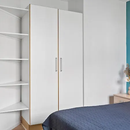 Sopark Lejl, 27 Apartment